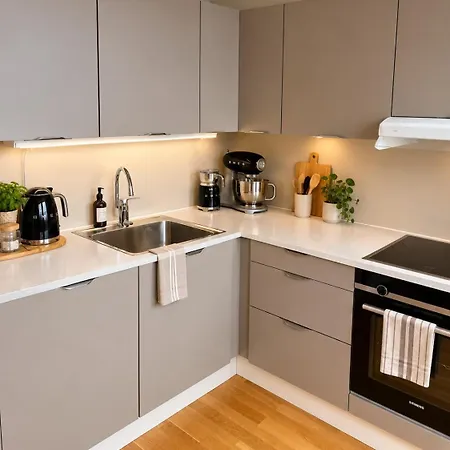 Top-floor With A Terrace And Own Parking * Bergen